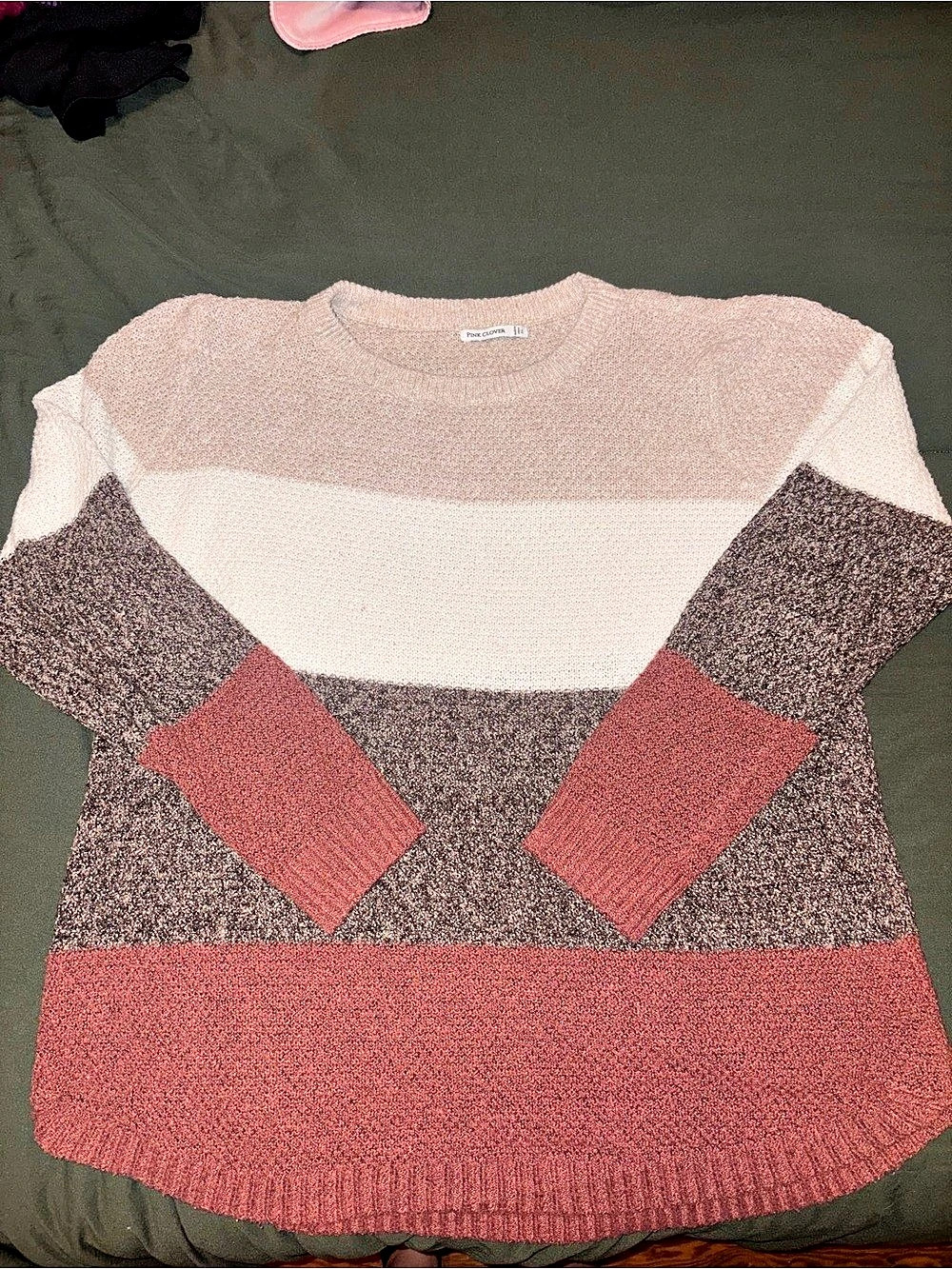 Pink Clover Color Block Crewneck Sweater in Pink & Brown Like New